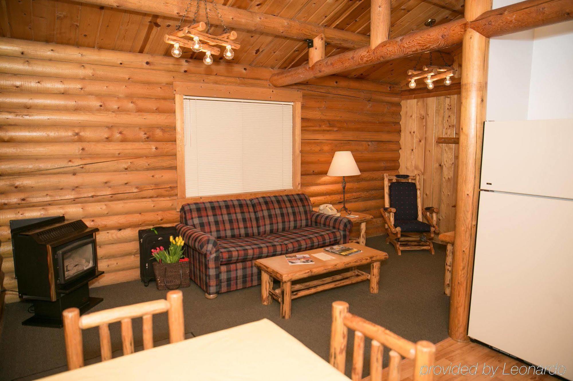 North Forty Resort Columbia Falls Buitenkant foto
