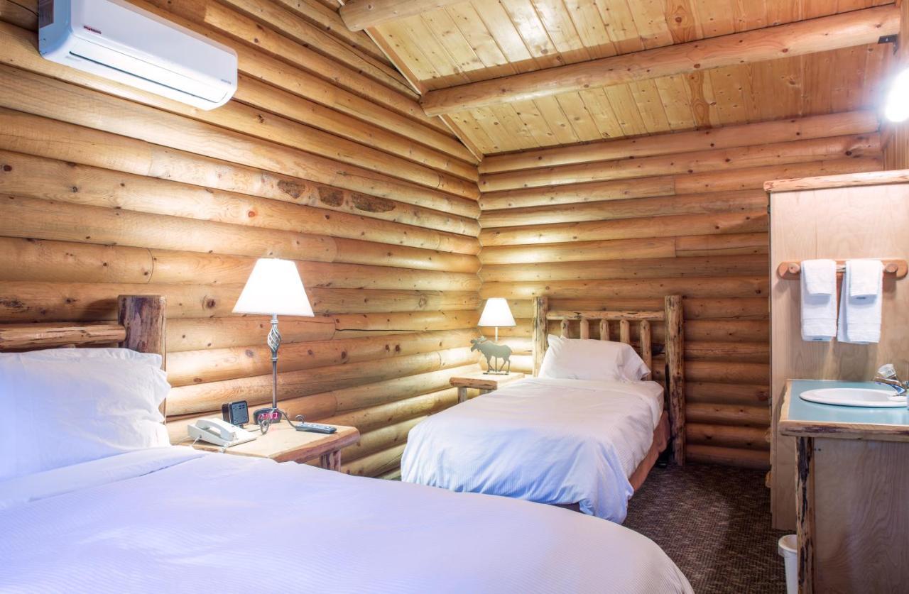 North Forty Resort Columbia Falls Buitenkant foto