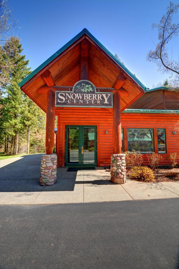 North Forty Resort Columbia Falls Buitenkant foto
